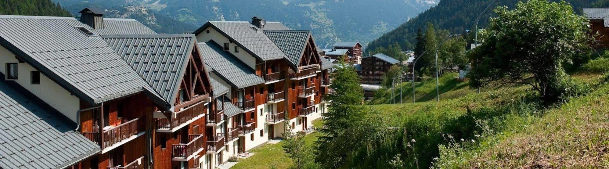 Madame Vacances Residence Les Chalets Du Thabor Valfrejus Exterior foto